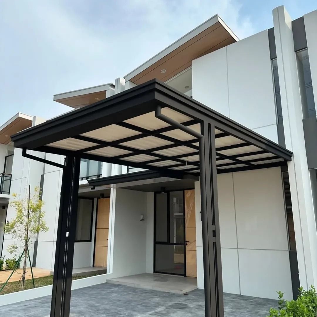 Kanopi atap transparan rumah modern